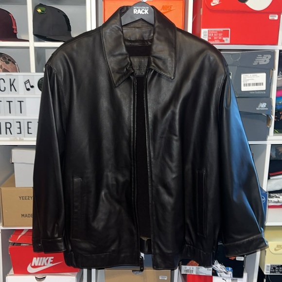 Andrew Marc Leather Jacket - Picture 7 of 14